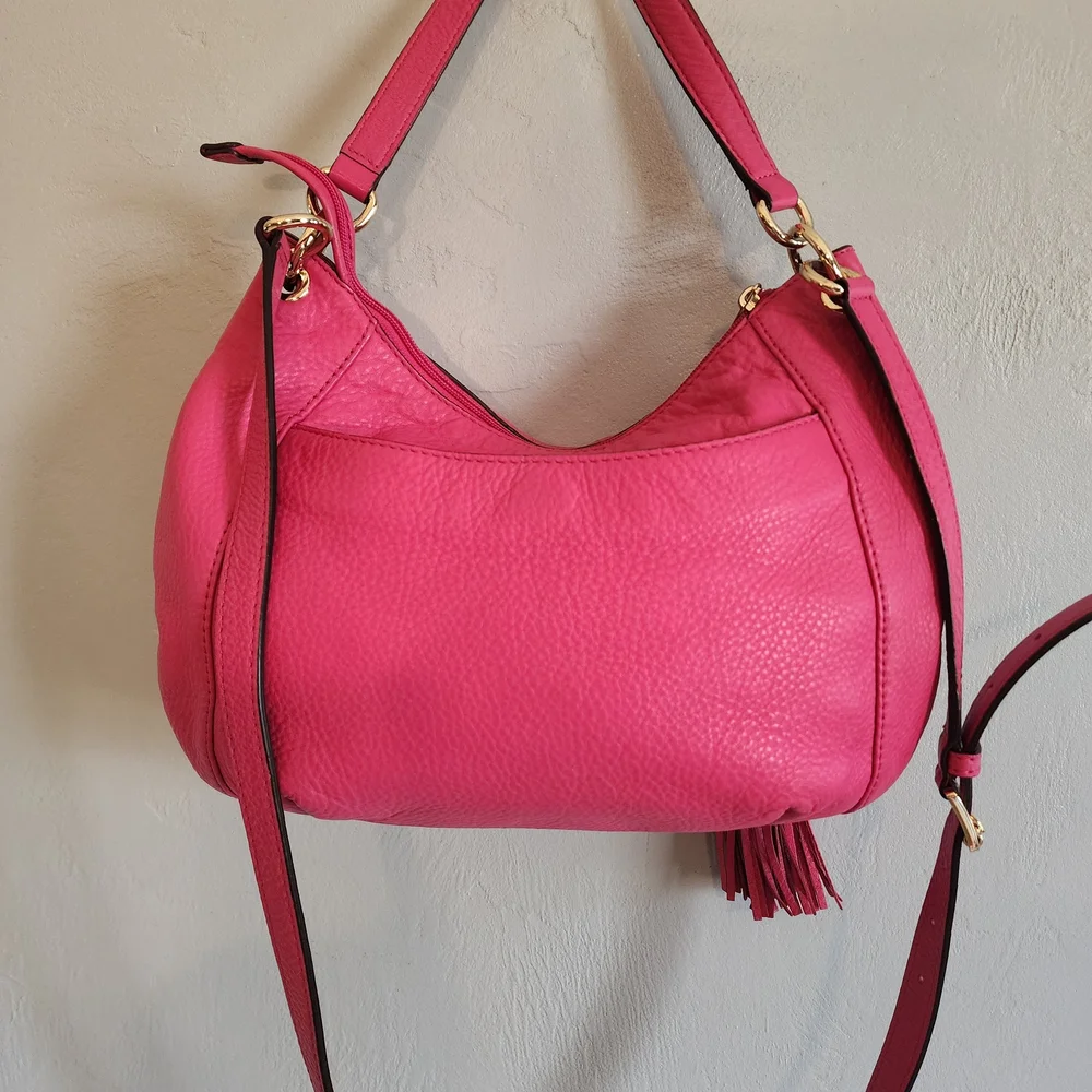 Michael Kors Hot Pink Shoulder Bag with Gold Accents - Picture 4 of 8